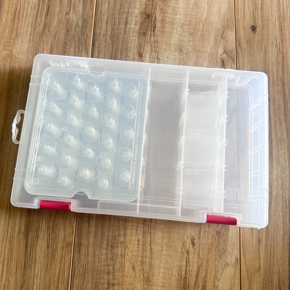 Cake Decorating Storage Container/Organizer